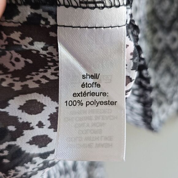 NWOT Maurice's Black & White Two Tone Flyaway Aztec Vest Sleeveless Cover Up - Picture 5 of 6